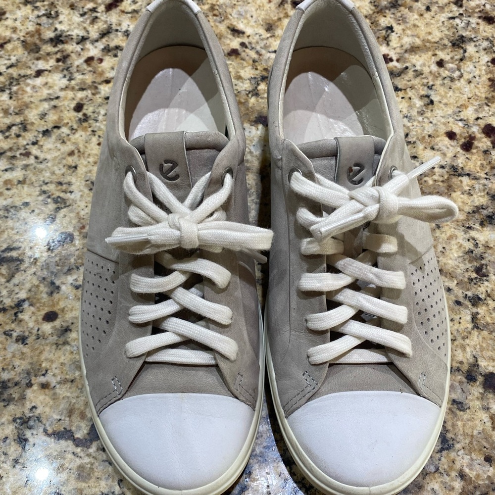Ecco Suede/Leather Sneakers Size 9M